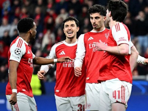 "Arsenal" son dəqiqələrdə məğlubiyyətdən xilas oldu&nbsp;&nbsp;