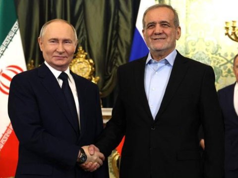 Rusiya İrana kömək edir - Kəşfiyyat