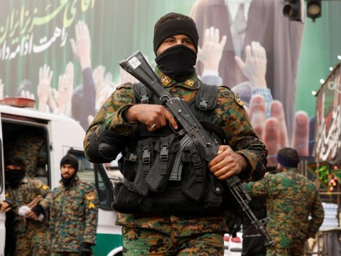 İsrail&nbsp;Tehranda &ldquo;Bəsic&rdquo; postlarını bombaladı