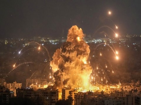 İsrail&nbsp;&ldquo;Hizbullah&rdquo;ın daha bir ofisini vurdu