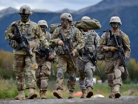 ABŞ-ın quru qüvvələri Yaxın Şərqə göndərilir