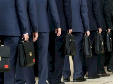 İcra başçısından kütləvi ixtisar - 39 nəfər işdən çıxarıldı