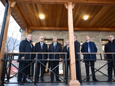 Prezident Administrasiyasının rəsmiləri Hadrutda obyektlərə baxış keçiriblər