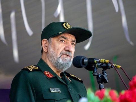 Xamenei SEPAH-ın sabiq komandanını özünə müşavir təyin etdi