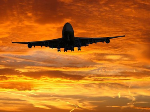 İrəvan üzərindən Bakıya uçan təyyarə kimə&nbsp;məxsusdur?