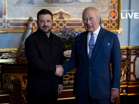 Zelenski Londonda kralla görüşdü