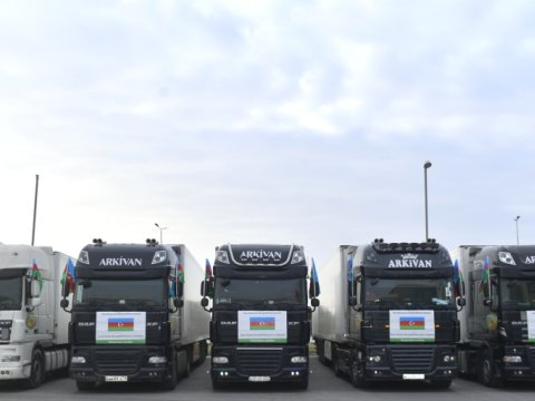 Azərbaycandan İrana növbəti humanitar yardım&nbsp;- FOTO