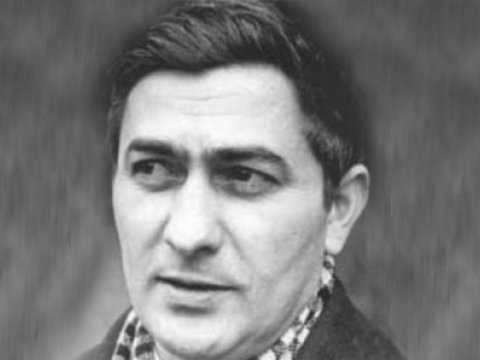 Qoy qara xalın olsun həsrətimin nöqtəsi...