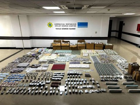 Türkiyədən qanunsuz dərman gətirənlər gömrükdə saxlanıldı