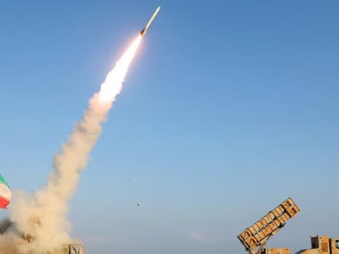Bəhreyn İrana məxsus 145 raketi zərərsizləşdirib