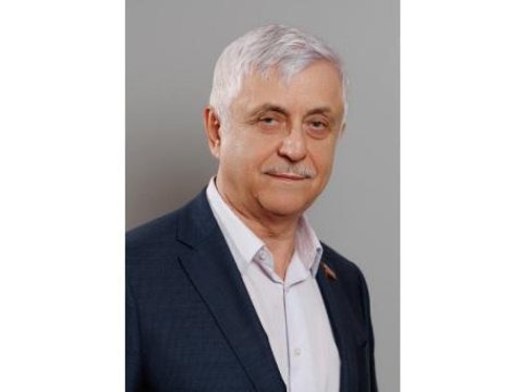 70 yaşlı deputat&nbsp;müharibəyə yollandı