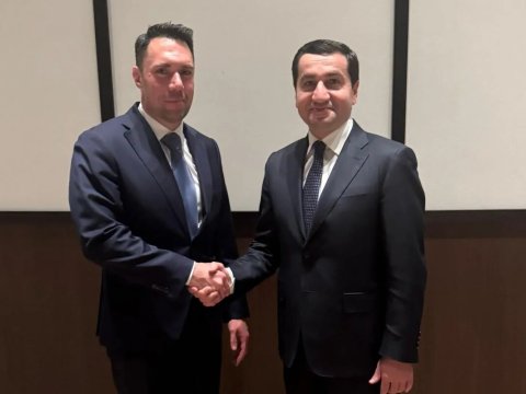 Hikmət Hacıyev Macarıstanda vacib görüş keçirdi