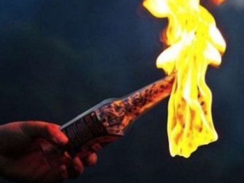 "Rus Evi"nə "molotov kokteyli" atıldı