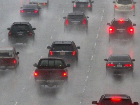 Bakı-Şamaxı yolunda qəza - Yol bağlandı