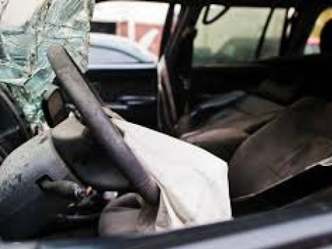 Qazaxda "Kamaz"la toqquşan avtomobilin sürücüsü ölüb