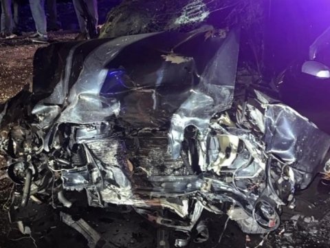 Bir ailə qəzaya düşdü: 2 ölü, 3 yaralı