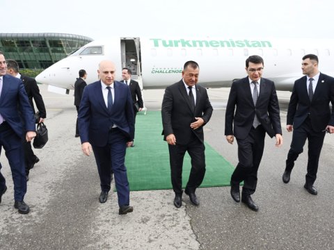 Türkmənistanın Nazirlər Kabineti sədri Bakıya gəldi