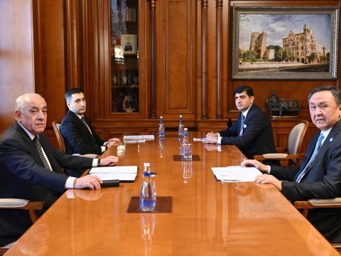 Əli Əsədov&nbsp;TDT-nin Baş katibi ilə görüşdü