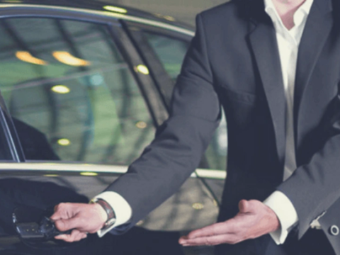 Milli Məclis avtomobil təmirinə 15 min manat xərcləyib