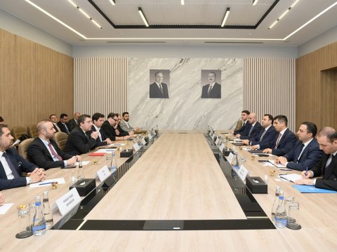 RİNN-də Türkiyə nümayəndə heyəti ilə görüş keçirilib