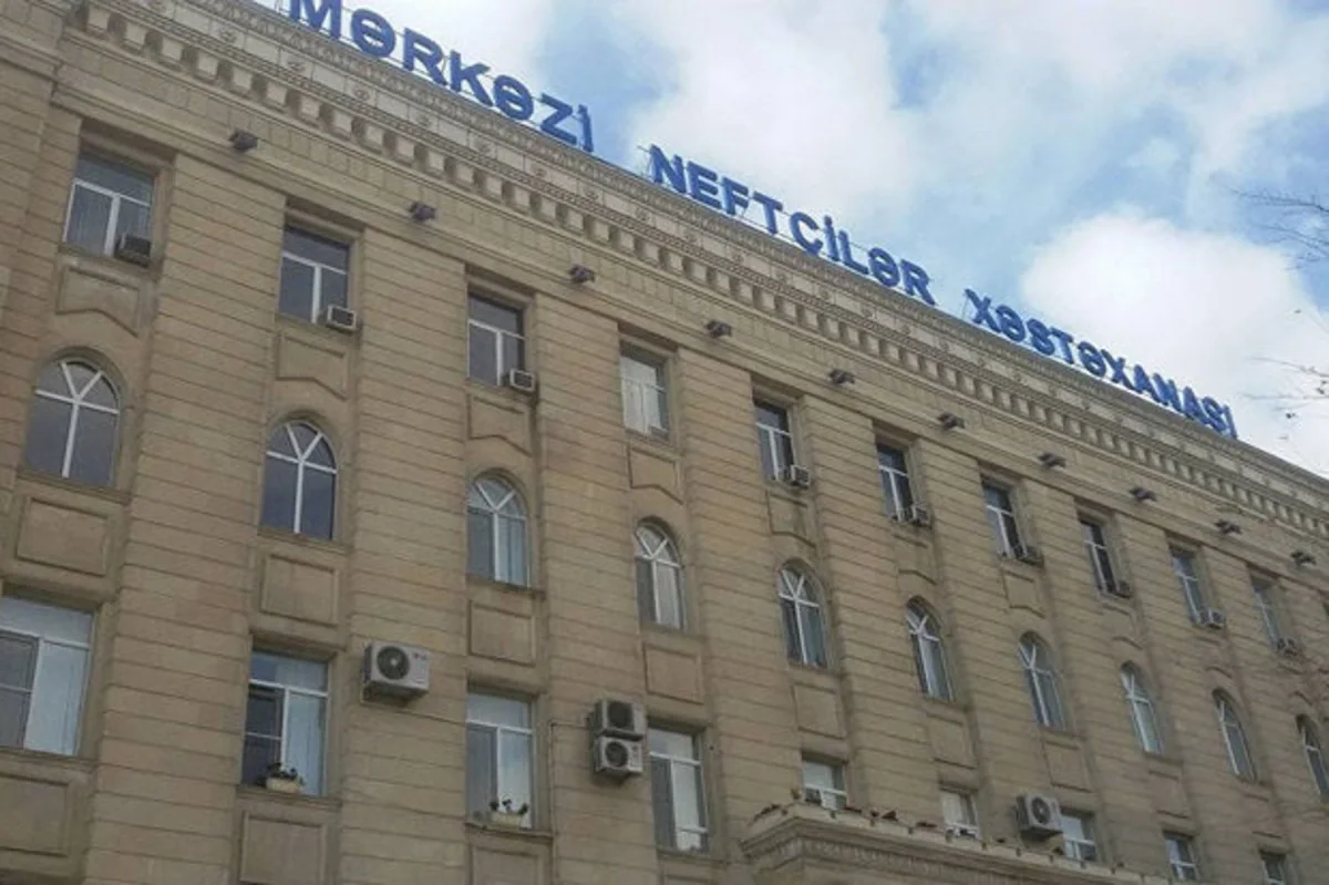 Neftçilər xəstəxanasında həkim qəbuluna düşməkdə PROBLEM - VİDEO