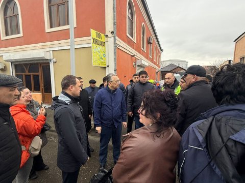 Keşləni su basdı - Eldar Əzizov hadisə yerində