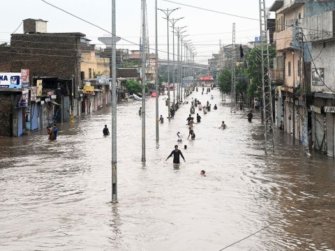 Daşqın nəticəsində&nbsp;45 nəfər öldü