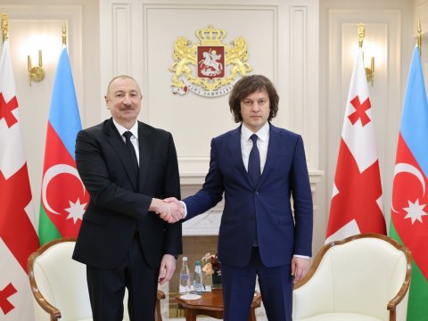 İlham Əliyev İrakli Kobaxidze ilə təkbətək görüşdü