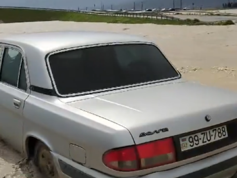 Bakı-Quba yolunu sel basıb - Əraziyə texnikalar cəlb olundu