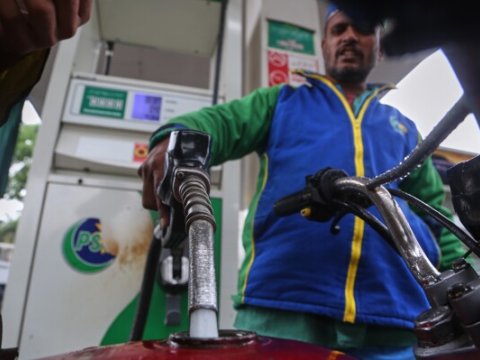 Pakistanın 12 günlük neft ehtiyatı qalıb