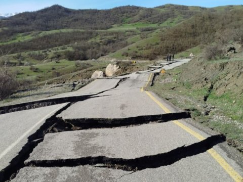 Quba-Qonaqkənd yolu sürüşdü - 25 kəndlə əlaqə kəsildi
