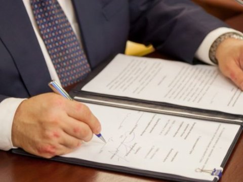 İcra məmurları ilə bağlı yeni prosedur müəyyənləşdi