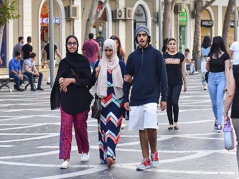 Azərbaycana maraq artır: daimi yaşayış üçün 349 müraciət