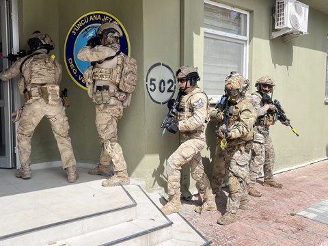 آموزش نظامیان ما در ترکیه ادامه دارد - عکس