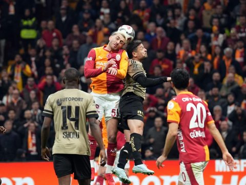 "Qalatasaray" çempionluq yolunda xal itirdi