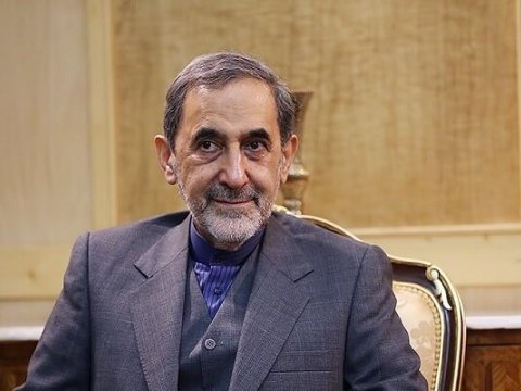 &ldquo;کلید تنگه هرمز در دست ایران است&rdquo; - ولایتی