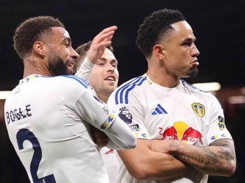 "Mançester Yunayted" öz meydanında uduzdu