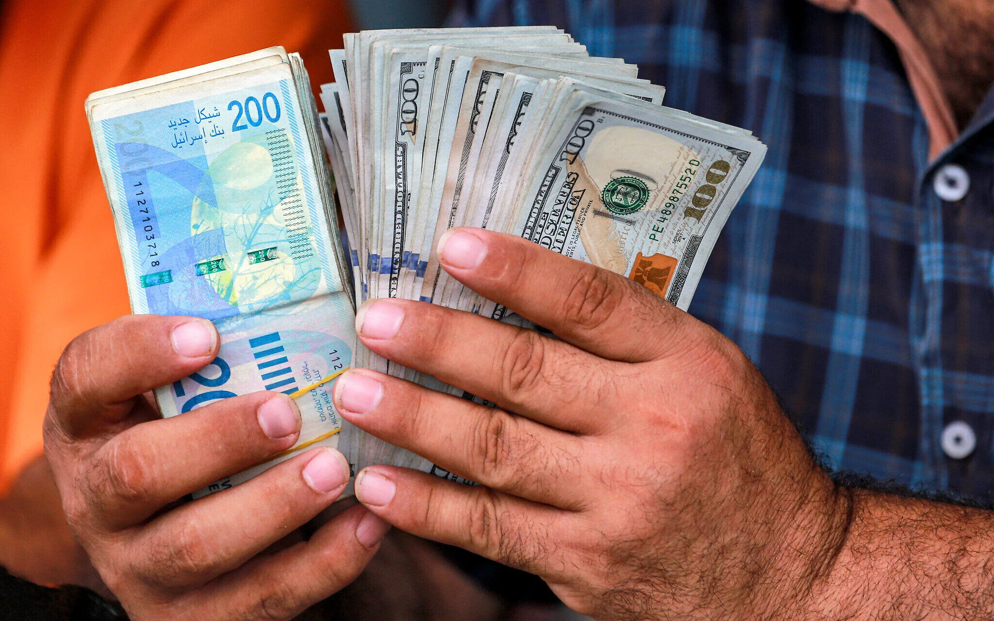 Dollar kəskin ucuzlaşdı