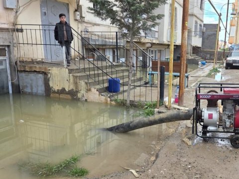 Abşeronda yağışlardan qalan fəsadlar&nbsp;aradan qaldırılır