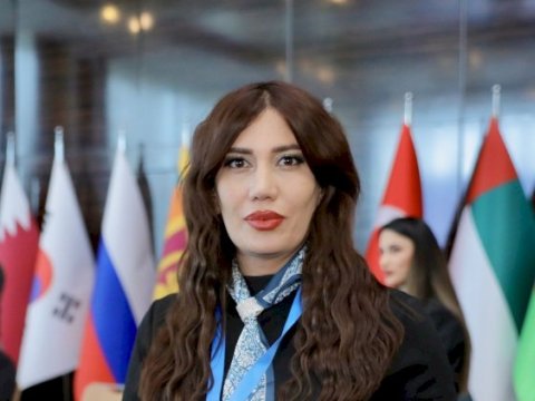 Eks-baş redaktor yeni sayt açdı