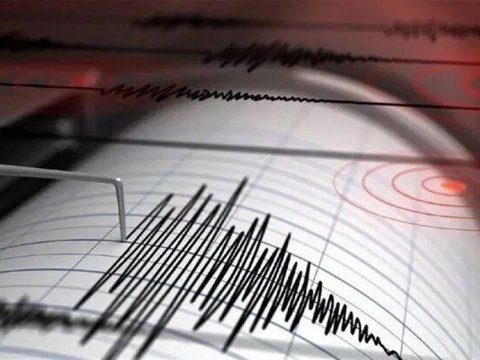 İranda zəlzələ oldu