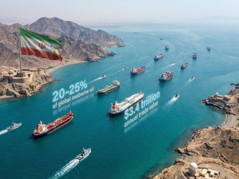 İran Hörmüzdən keçid üçün pul ödəyən gəmiləri buraxacaq