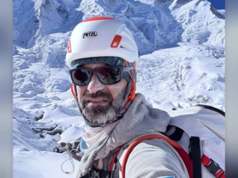Azərbaycanlı alpinist 9-cu&nbsp;zirvəni fəth etdi