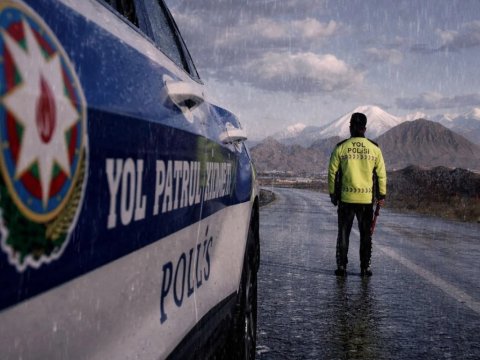 Yol polisi hava ilə bağlı sürücülərə&nbsp;müraciət etdi