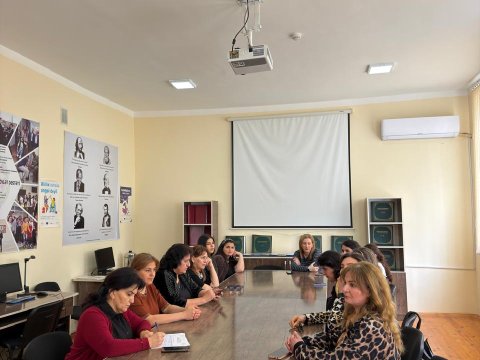 Gəncə Dövlət Universitetində əlilliyi olan tələbələrlə görüş - FOTO