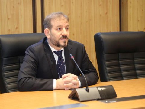 Yeni Klinikanın direktoru işdən azad edilib? - RƏSMİ