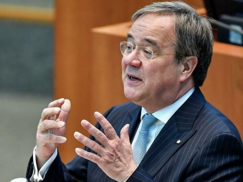 Deputatın çiyni sındı