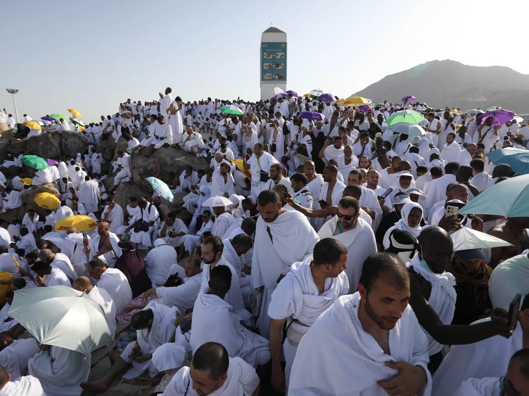 İran zəvvarları Həcc ziyarətində iştirak edəcəklər