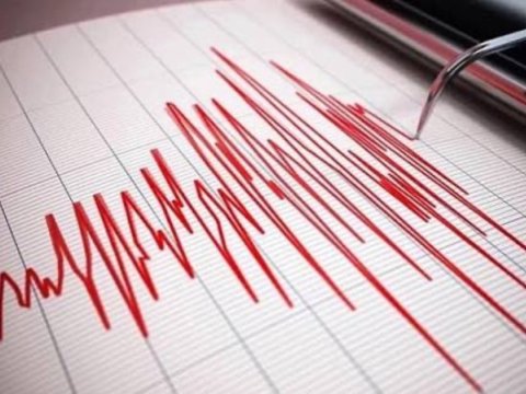 Yunanıstanda güclü zəlzələ