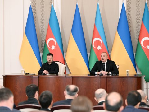 Prezidentlər&nbsp;mətbuata bəyanatlarla çıxış ediblər